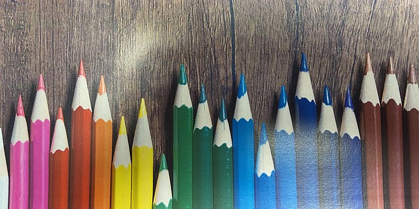 colored pencils many colors