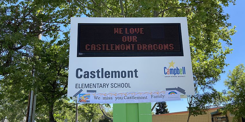 Castlemont Elementary message sign and banner.