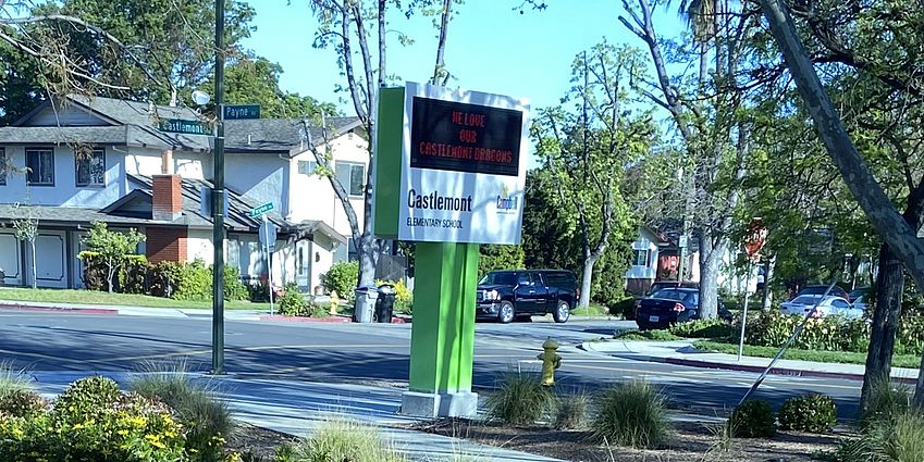 Castlemont Elementary message sign.